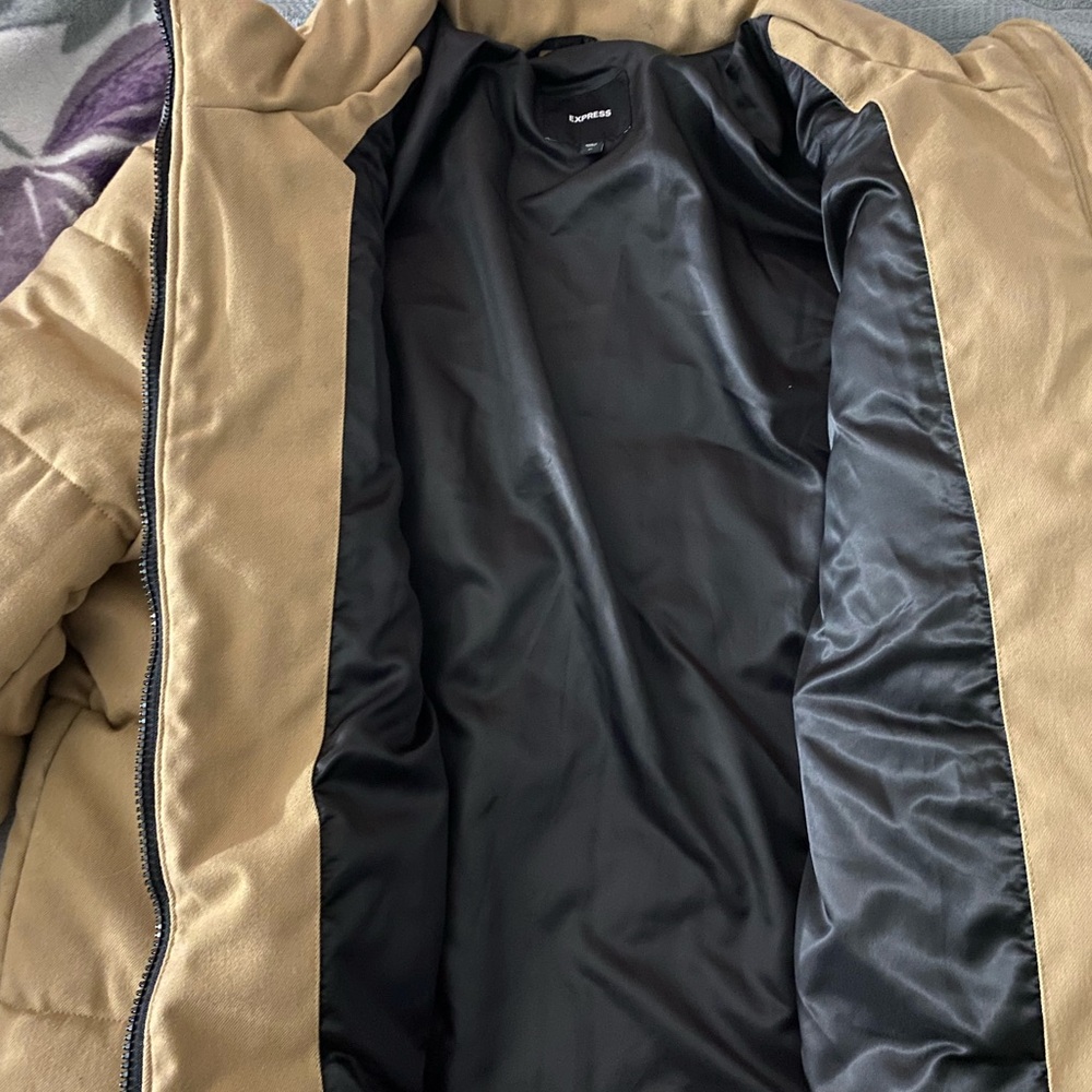 Express Tan Puffer Jacket - Picture 3 of 6